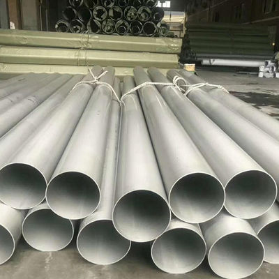 Hot Rolled Seamless Alloy Steel Pipe Standard Export Seaworthy Package Pipe Applications